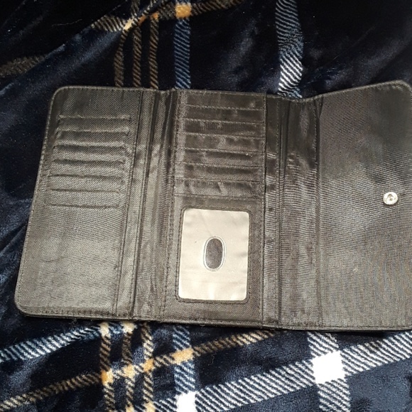 WALLET - Picture 2 of 4